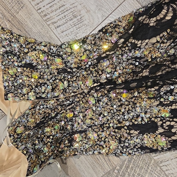 Black and Gold Embellished Sweetheart Prom Gown - Picture 13 of 17